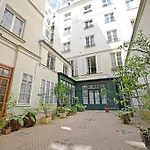 Appartement paisible à proximité des Tuileries et du Louvres